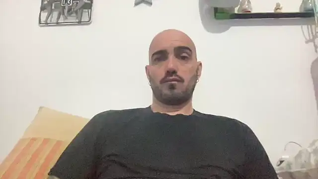 alessandromori91 online show from 23, 2, 2026