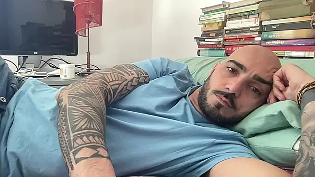 Snapshot of alessandromori91 chatting on 28, 4, 2026 alessandromori91 online show from 28, 4, 2026