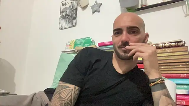 Snapshot of alessandromori91 chatting on 8, 5, 2026 alessandromori91 online show from 8, 5, 2026