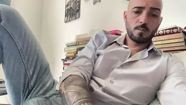 Snapshot of alessandromori91 chatting on 12, 5, 2026 alessandromori91 online show from 12, 5, 2026