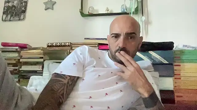 Snapshot of alessandromori91 chatting on 8, 6, 2026 alessandromori91 online show from 8, 6, 2026