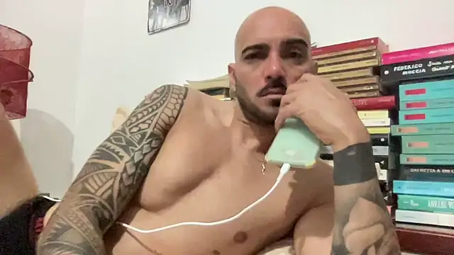 Snapshot of alessandromori91 chatting on 19, 6, 2026 alessandromori91 online show from 19, 6, 2026