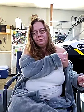 MsShelby40 online show from 6, 12, 2024