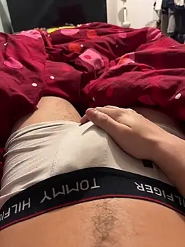 Snapshot of enzomlt chatting on 22, 12, 2025 enzomlt online show from 22, 12, 2025