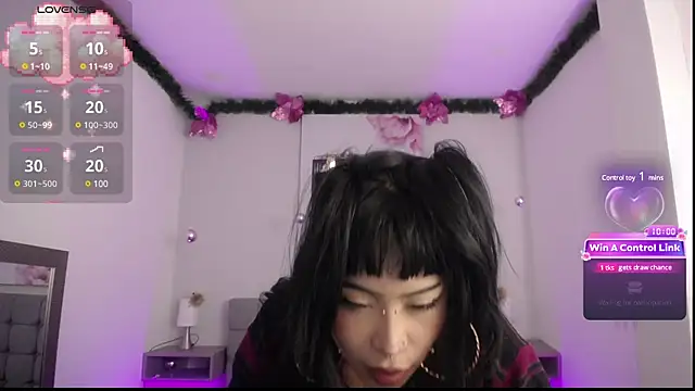 Violetta Suky online show from 21, 1, 2025