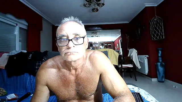 Snapshot of maduroguapo chatting on 24, 10, 2025 maduroguapo online show from 24, 10, 2025