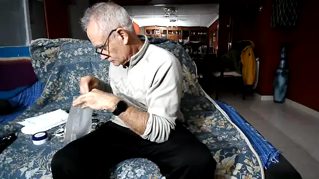 Snapshot of maduroguapo chatting on 7, 2, 2026 maduroguapo online show from 7, 2, 2026