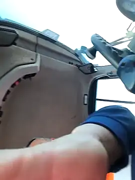 Snapshot of Abelito87 chatting on 2, 3, 2026 Abelito87 online show from 2, 3, 2026