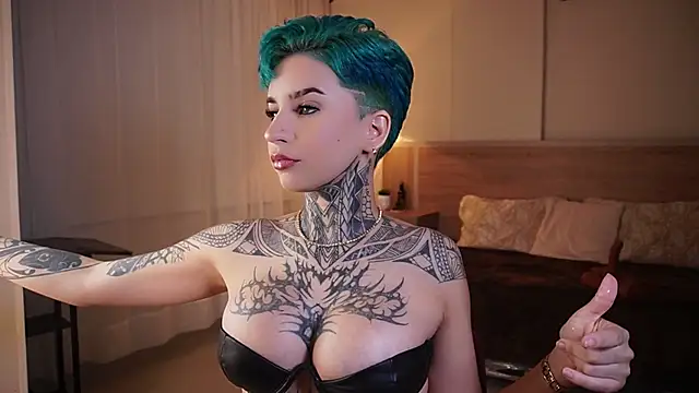 AliceShazaham  online show from 23, 3, 2025