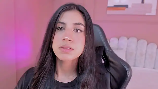 zia cooper online show from 25, 2, 2026