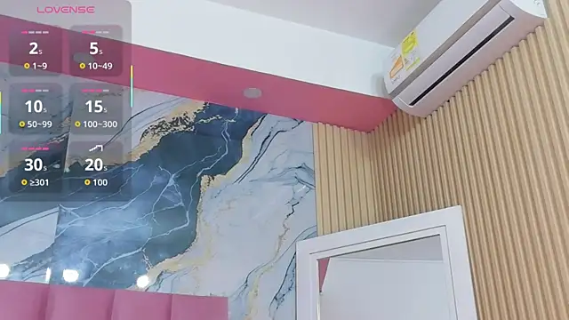 littleebonymommy online show from 2, 11, 2025