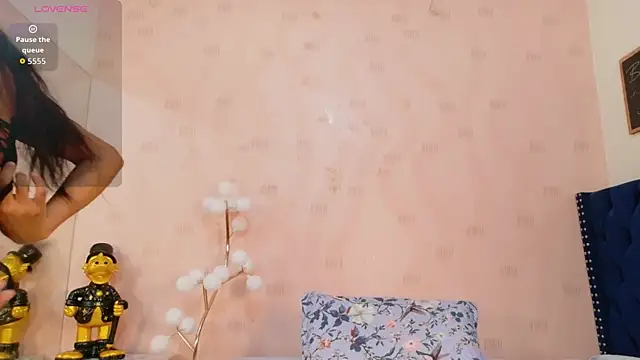 littleebonymommy online show from 27, 3, 2026