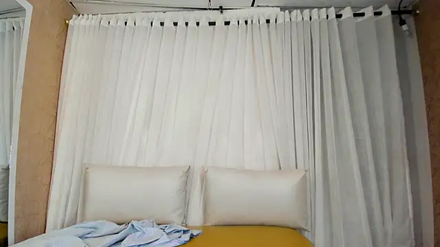 Annyeli online show from 11, 9, 2025