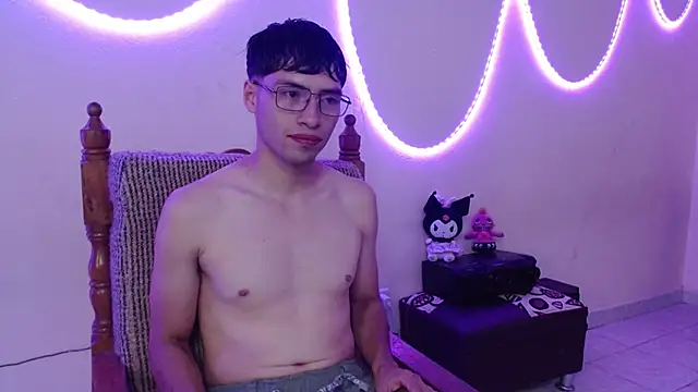 Snapshot of nolanjay_ chatting on 18, 2, 2025 nolanjay online show from 18, 2, 2025