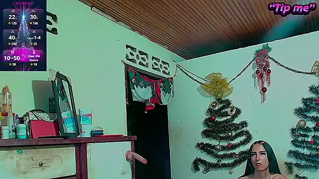 Snapshot of Angel-dust09 chatting on 10, 12, 2024 Angel-dust09 online show from 10, 12, 2024