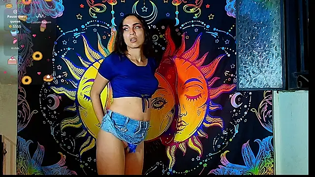 Snapshot of Angel-dust09 chatting on 19, 9, 2025 Angel-dust09 online show from 19, 9, 2025