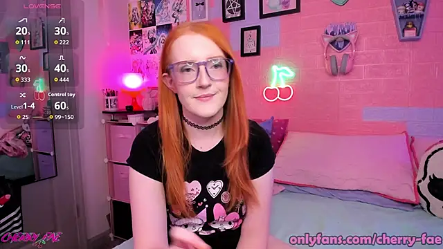 Snapshot of CherryFae chatting on 27, 9, 2025 CherryFae online show from 27, 9, 2025