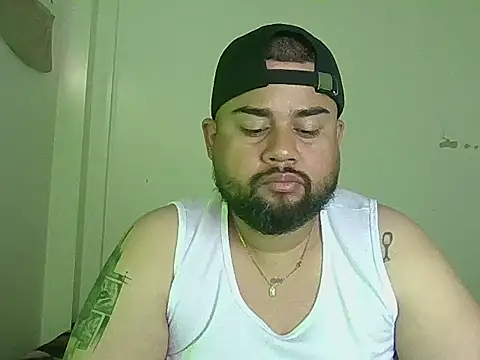 Snapshot of GABRIELGARCIA1313 chatting on 3, 8, 2026 GABRIELGARCIA1313 online show from 3, 8, 2026