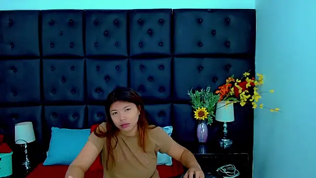 Snapshot of Isalombardi chatting on 19, 6, 2026 Isalombardi online show from 19, 6, 2026