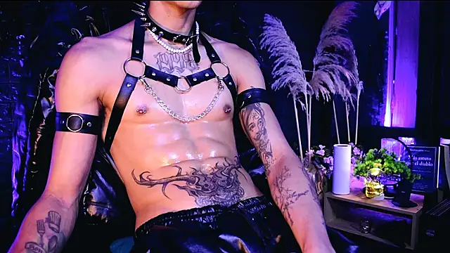 Snapshot of DemonKush-- chatting on 22, 10, 2025 DemonKush-- online show from 22, 10, 2025