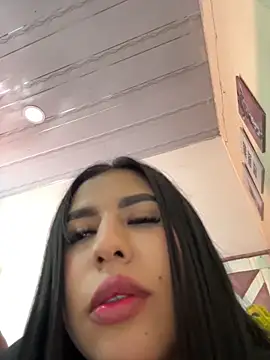 Snapshot of sweety_mariann1 chatting on 1, 6, 2026 sweety mariann1 online show from 1, 6, 2026