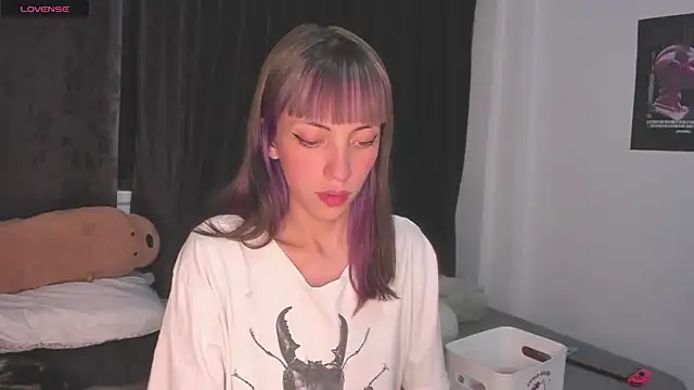 MiaGoth  online show from 24, 9, 2025