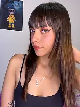 MiaGoth  online show from 13, 6, 2026