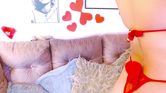 hinataleecs online show from 28, 2, 2025