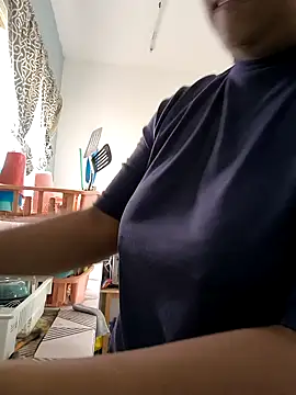 Snapshot of EmpaticBolillo chatting on 5, 2, 2026 EmpaticBolillo online show from 5, 2, 2026