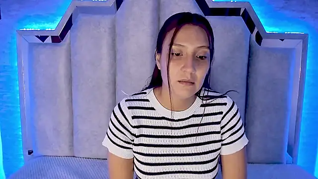  alaia collway  online show from 13, 2, 2025