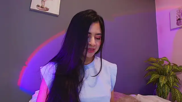 Snapshot of adara_johnson__ chatting on 31, 5, 2026 adara johnson online show from 31, 5, 2026