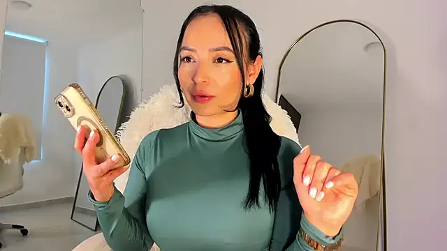 Snapshot of alexa_tobar chatting on 10, 7, 2026 alexa tobar online show from 10, 7, 2026