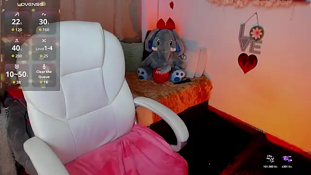 Snapshot of allison-sweet1 chatting on 12, 6, 2026 allison-sweet1 online show from 12, 6, 2026