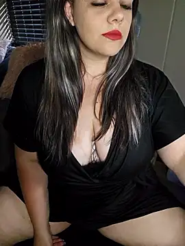 CheekyCurvesSA online show from 13, 1, 2026