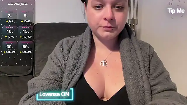 Snapshot of NaughtyWifeUK chatting on 16, 2, 2025 NaughtyWifeUK online show from 16, 2, 2025