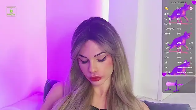 GiselleParton online show from 11, 1, 2025