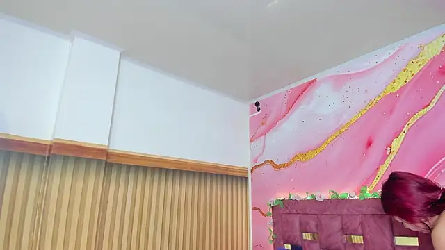 Daisy  rose online show from 24, 2, 2026