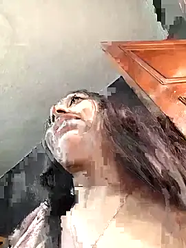 AlanaPetterson online show from 21, 10, 2025