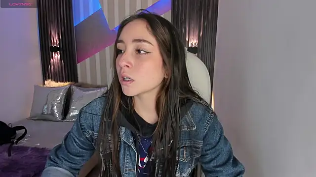 emily layton online show from 30, 1, 2025