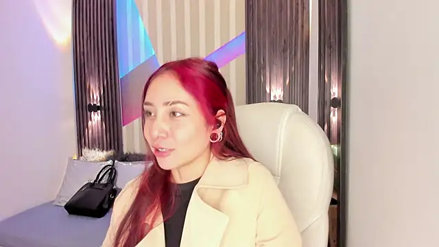 emily layton online show from 15, 11, 2025