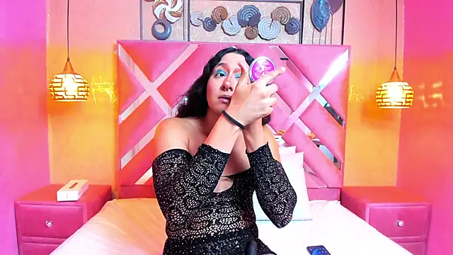 Alison Chan  online show from 18, 9, 2025