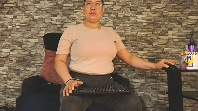 alondrabigtits online show from 3, 11, 2025
