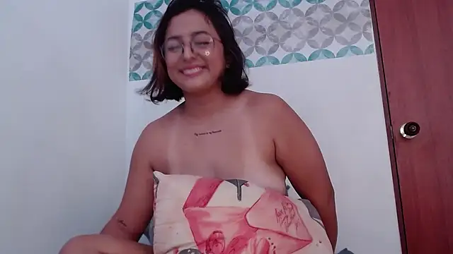 Snapshot of Aria_smith01 chatting on 4, 3, 2026 Aria smith01 online show from 4, 3, 2026