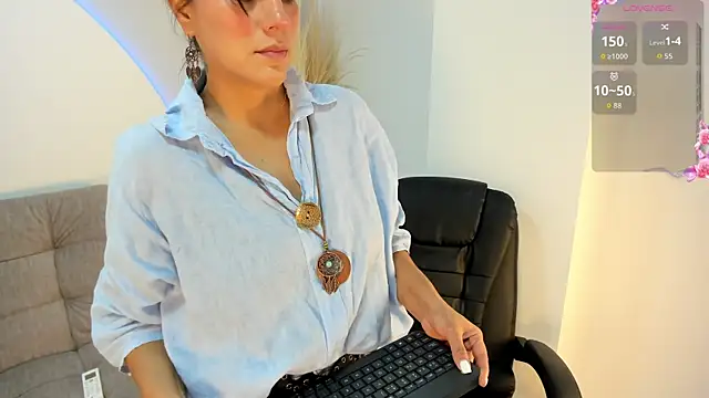 Ada Monroe10 online show from 24, 9, 2025