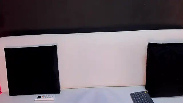 Ada Monroe10 online show from 1, 4, 2026