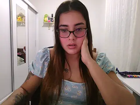 Snapshot of maliamiller chatting on 5, 6, 2026 maliamiller online show from 5, 6, 2026