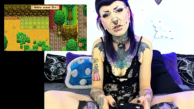 Snapshot of Purple_Coffin666 chatting on 22, 5, 2026 Purple Coffin666 online show from 22, 5, 2026