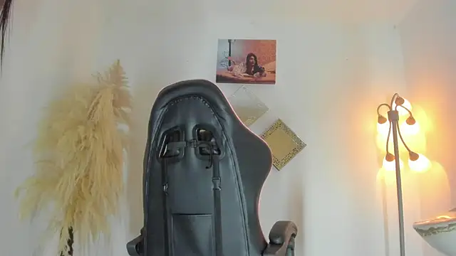 kattadoll online show from 28, 2, 2026