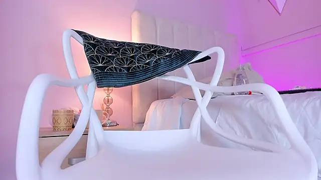  bianca 18 online show from 12, 2, 2025