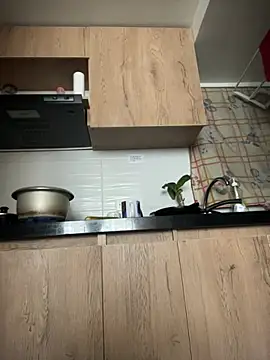 Snapshot of doll_celeste20 chatting on 9, 11, 2025 doll celeste20 online show from 9, 11, 2025